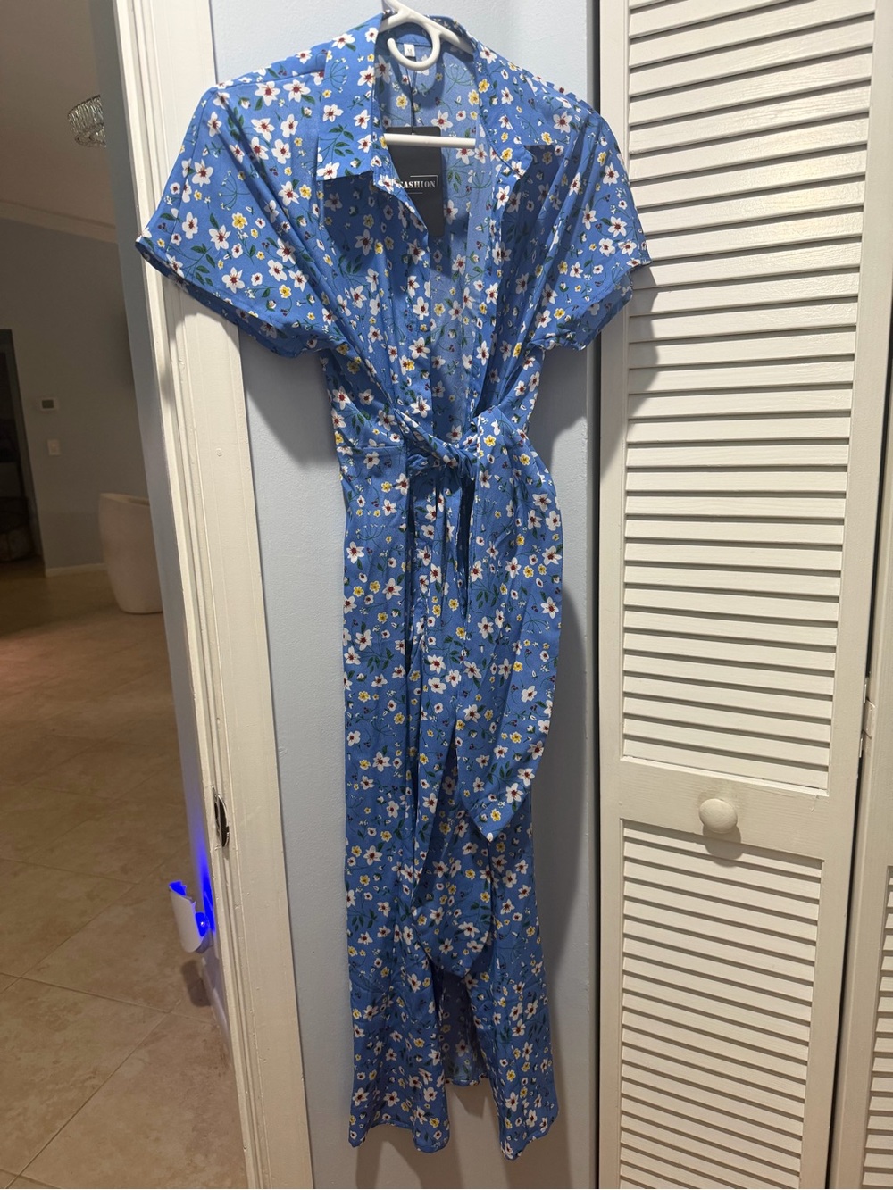 Blue Floral Tie-Waist Maxi Dress